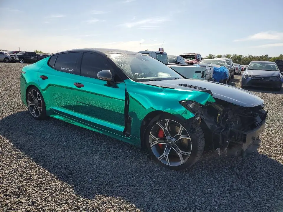 2018 KIA STINGER GT2  