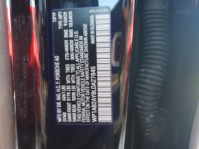 2020 PORSCHE CAYENNE S  