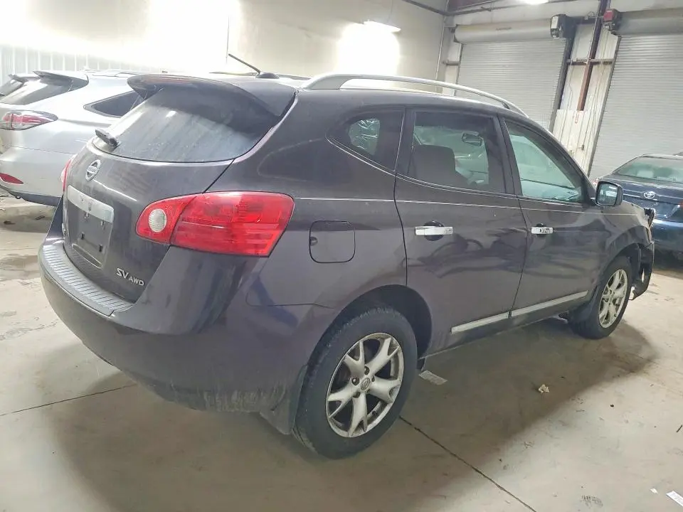 2011 NISSAN ROGUE S  