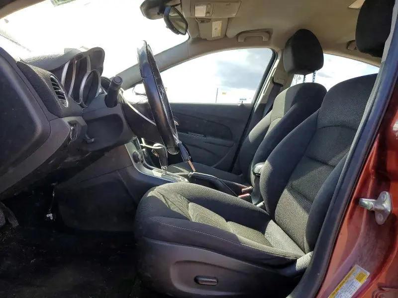 2012 CHEVROLET CRUZE LT  
