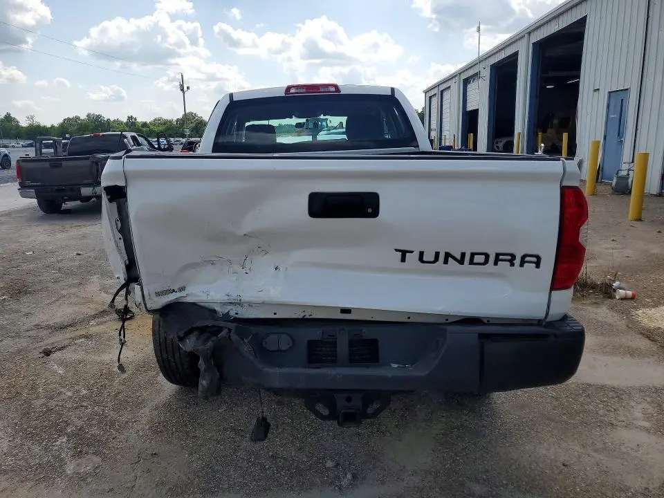 2017 TOYOTA TUNDRA SR  