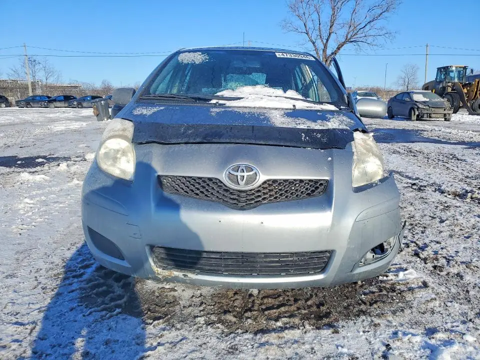2011 TOYOTA YARIS BASE  