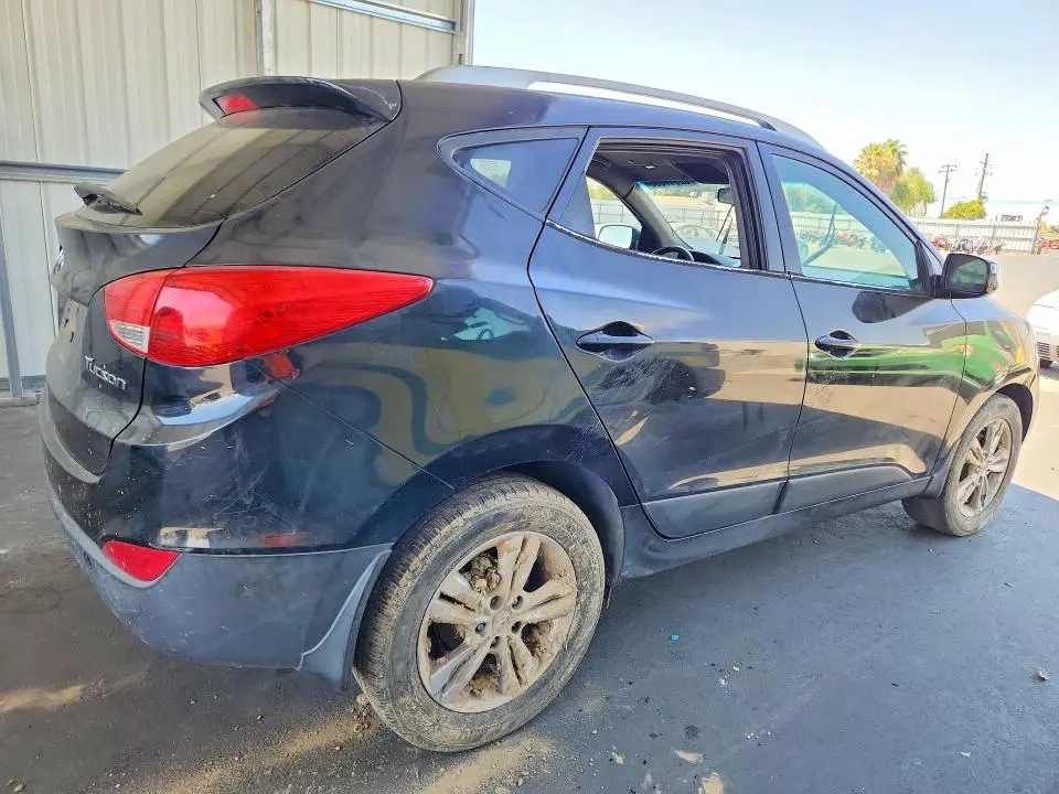 2012 HYUNDAI TUCSON GLS  