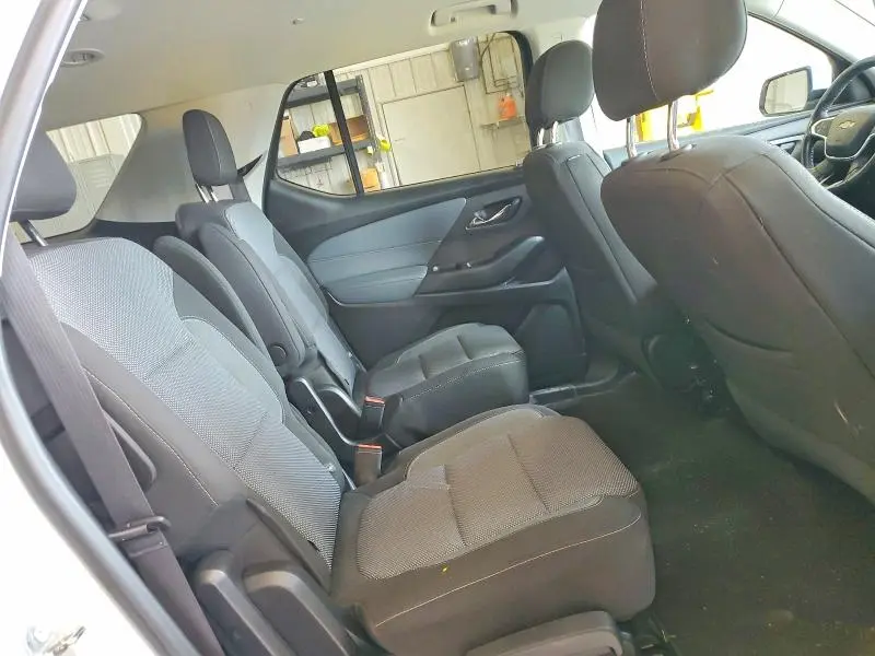 2018 CHEVROLET TRAVERSE LT  