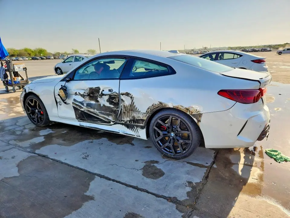 2025 BMW M440XI   