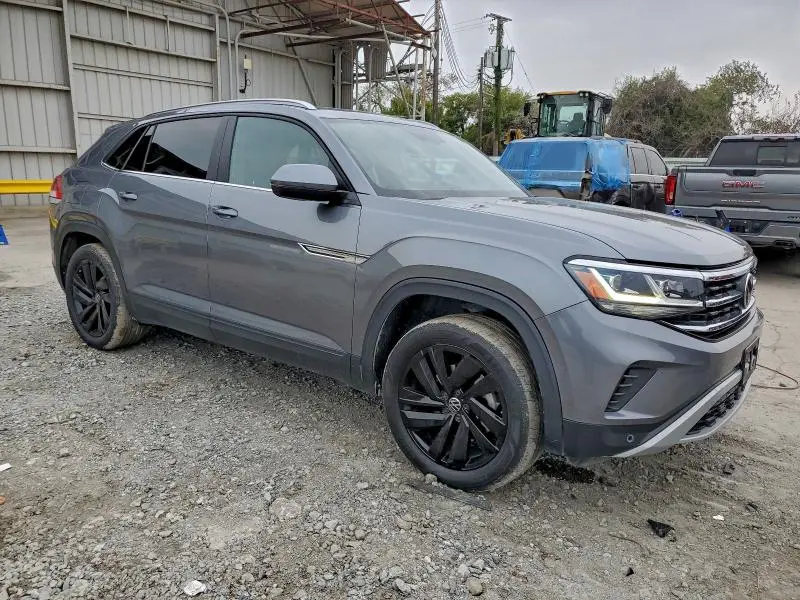 2022 VOLKSWAGEN ATLAS CROSS SPORT SE  