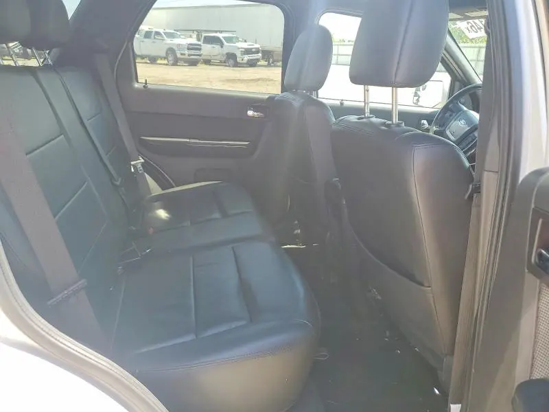 2011 FORD ESCAPE LIMITED  