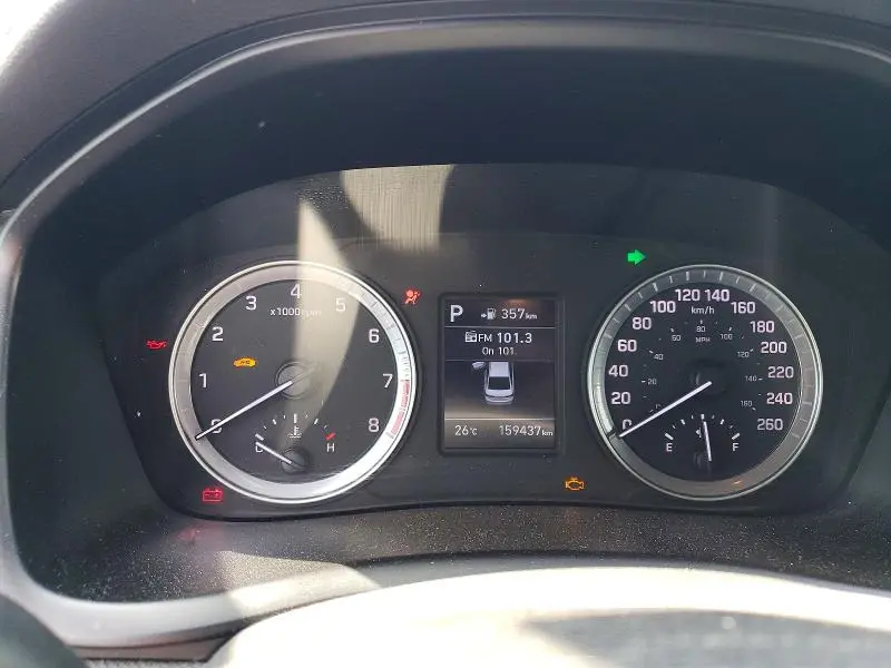 2019 HYUNDAI SONATA SE  