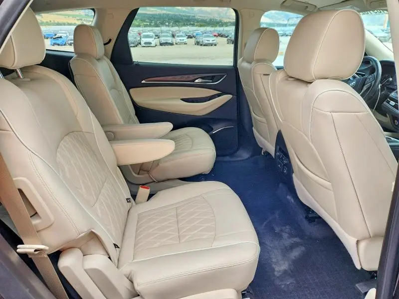 2022 BUICK ENCLAVE AVENIR  