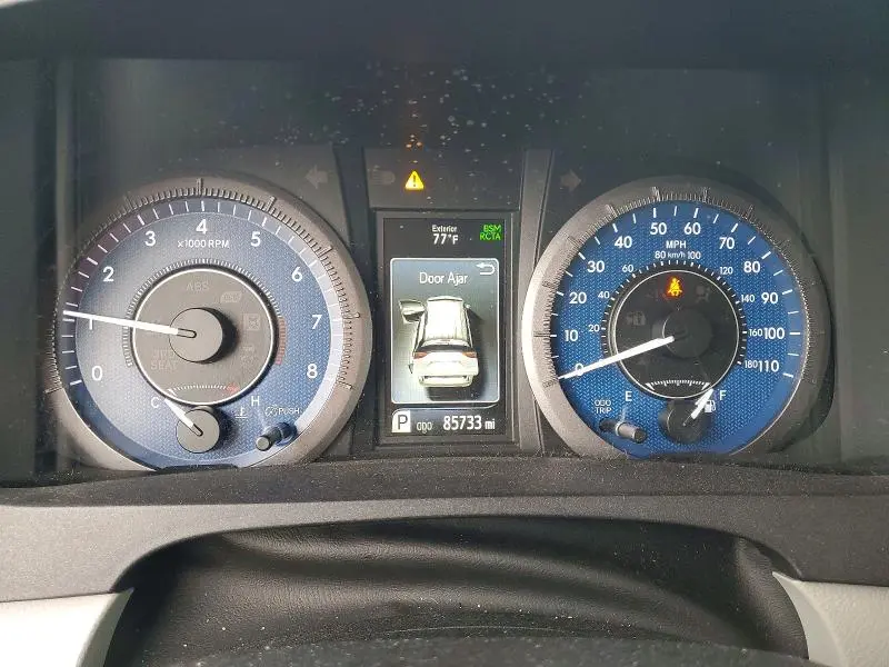 2020 TOYOTA SIENNA LE  