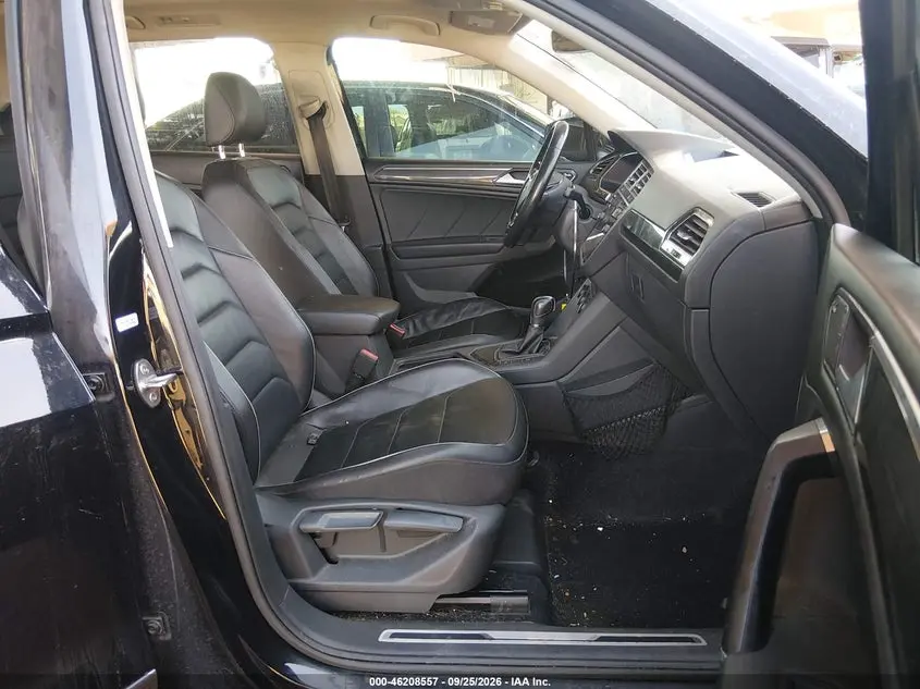 2018 VOLKSWAGEN TIGUAN 2.0T SEL PREMIUM