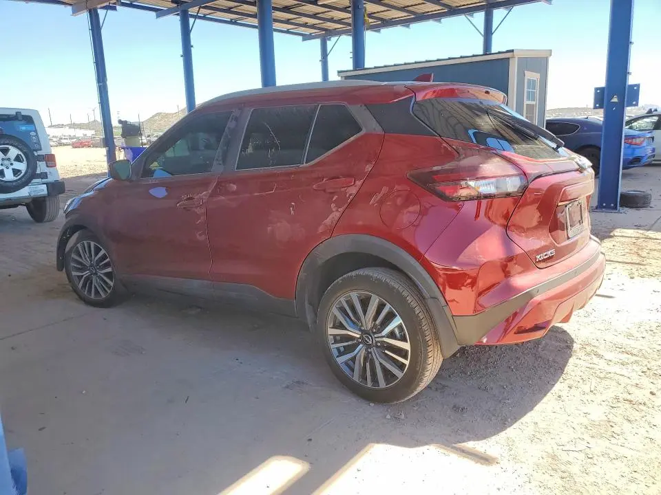2022 NISSAN KICKS SV  