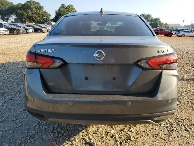 2021 NISSAN VERSA SV  