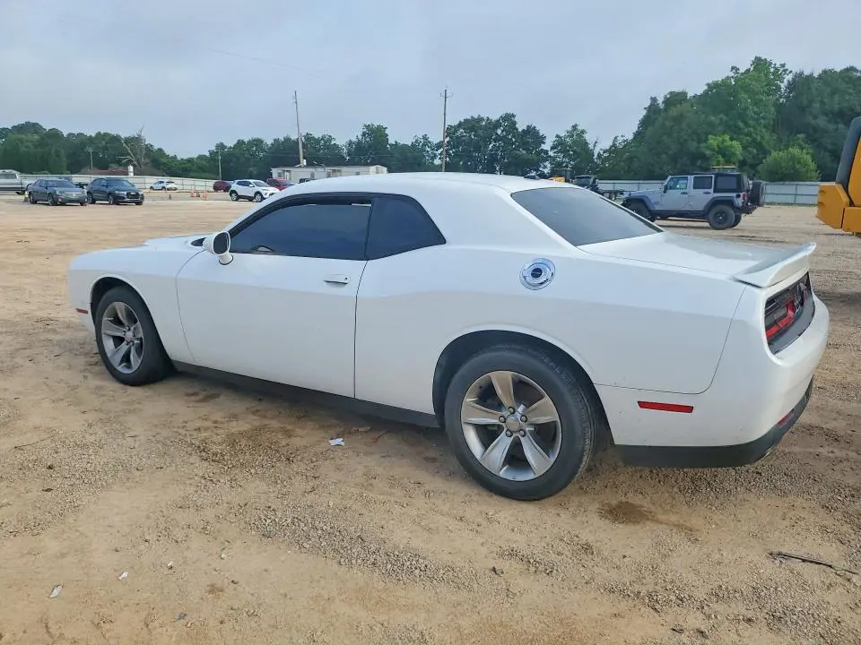 2019 DODGE CHALLENGER SXT  