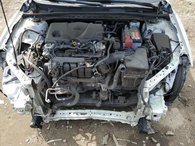 2021 TOYOTA CAMRY XSE  