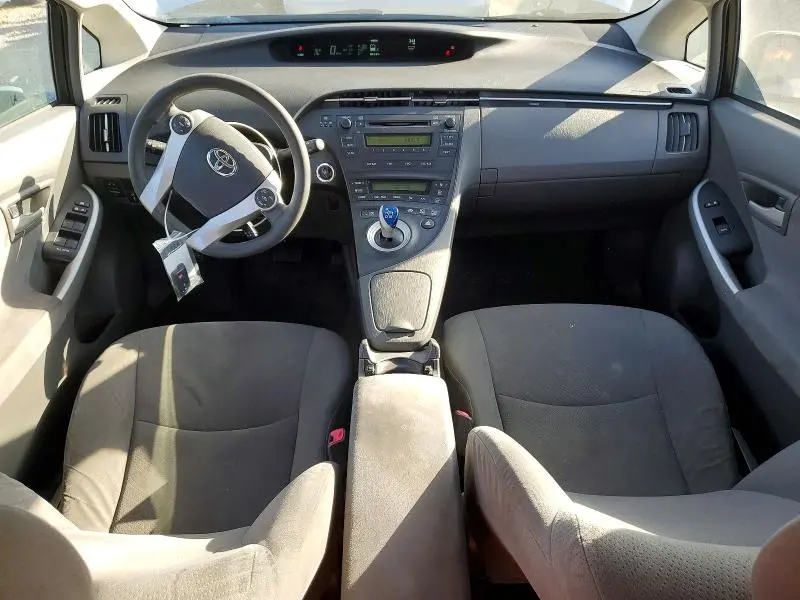 2010 TOYOTA PRIUS II  