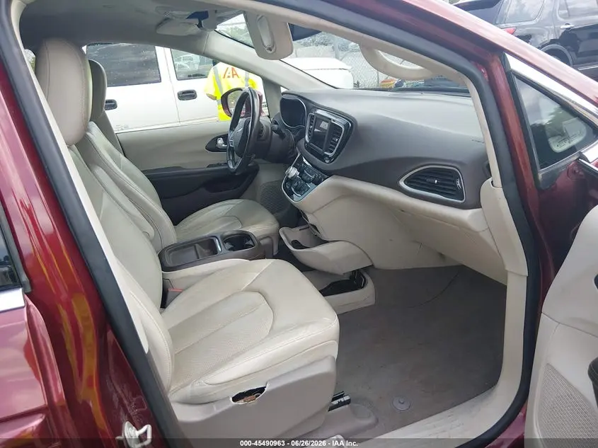 2020 CHRYSLER PACIFICA TOURING L