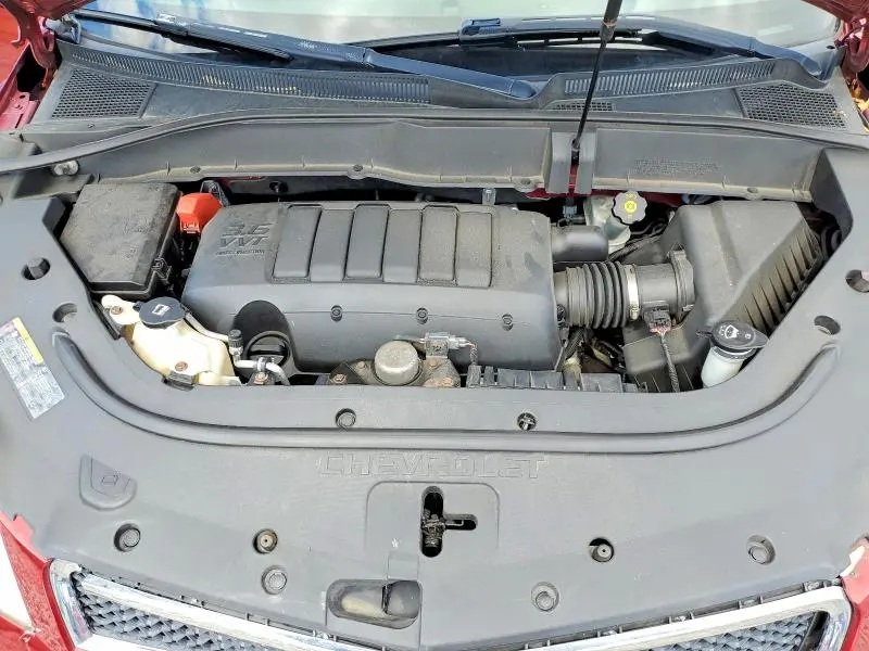2011 CHEVROLET TRAVERSE LT  