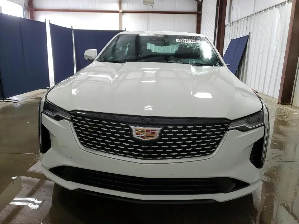 2026 CADILLAC CT4 LUXURY  