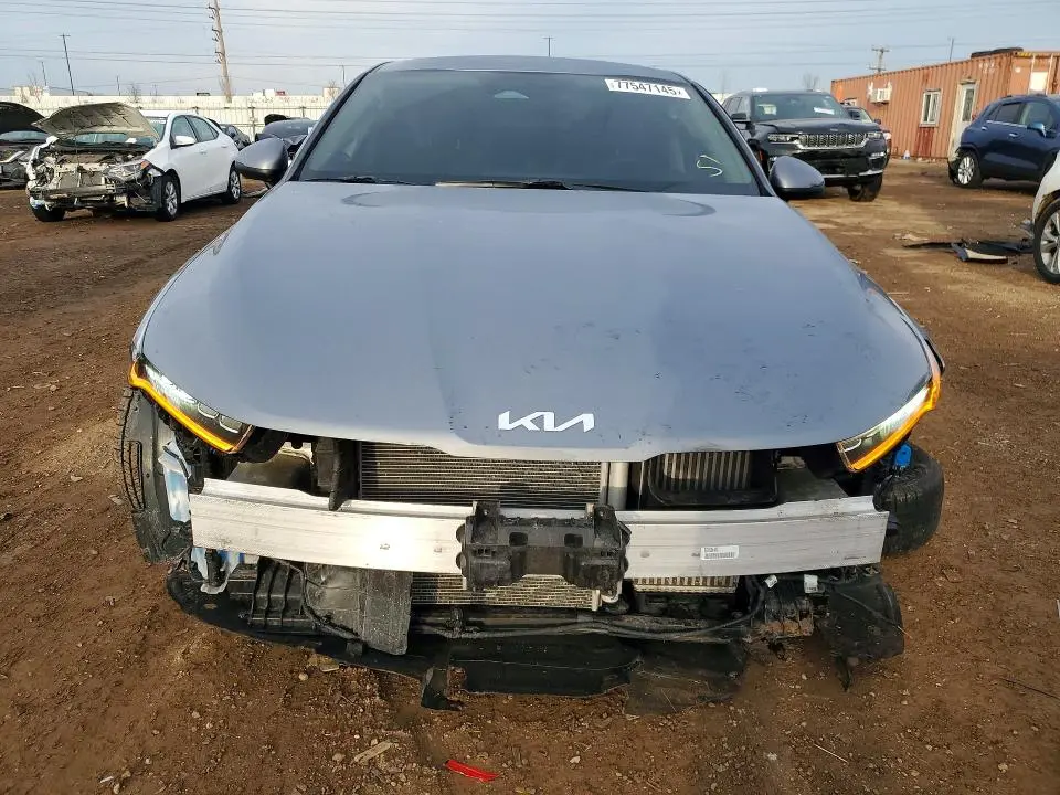 2023 KIA K5 LXS  