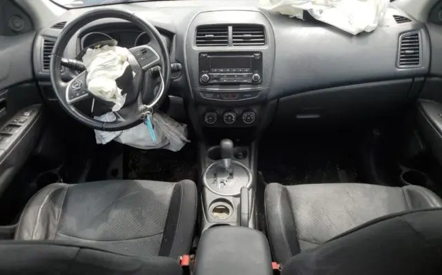 2015 MITSUBISHI OUTLANDER SPORT ES  