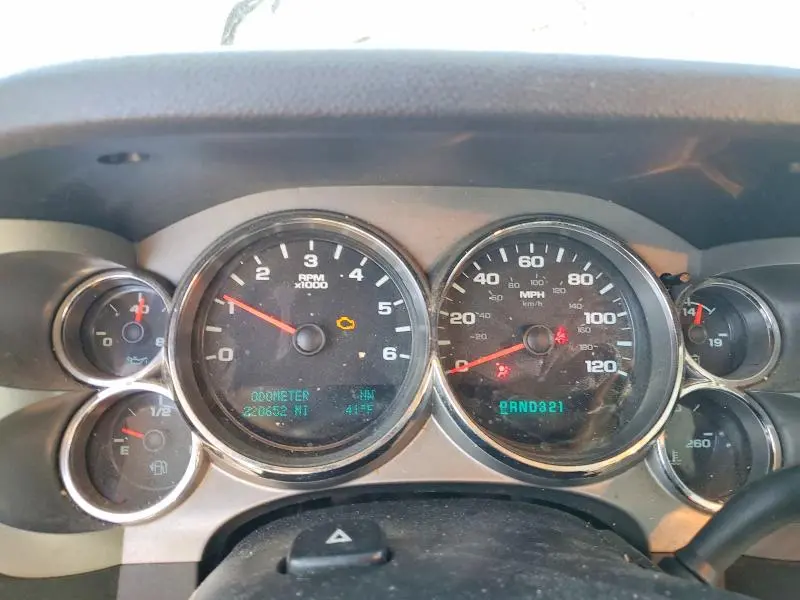 2011 CHEVROLET SILVERADO C1500 LT  