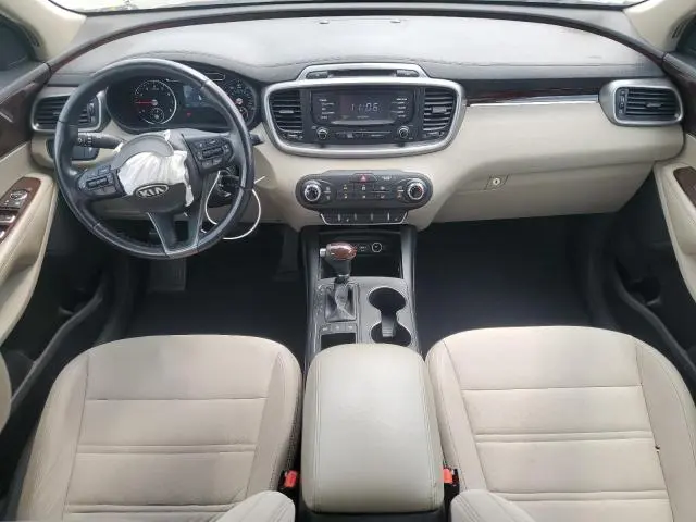 2016 KIA SORENTO LX  