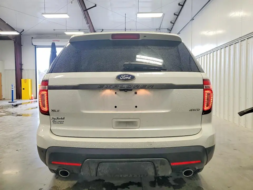 2015 FORD EXPLORER XLT  
