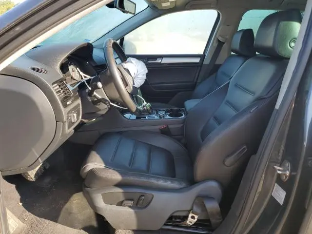 2012 VOLKSWAGEN TOUAREG V6 TDI  