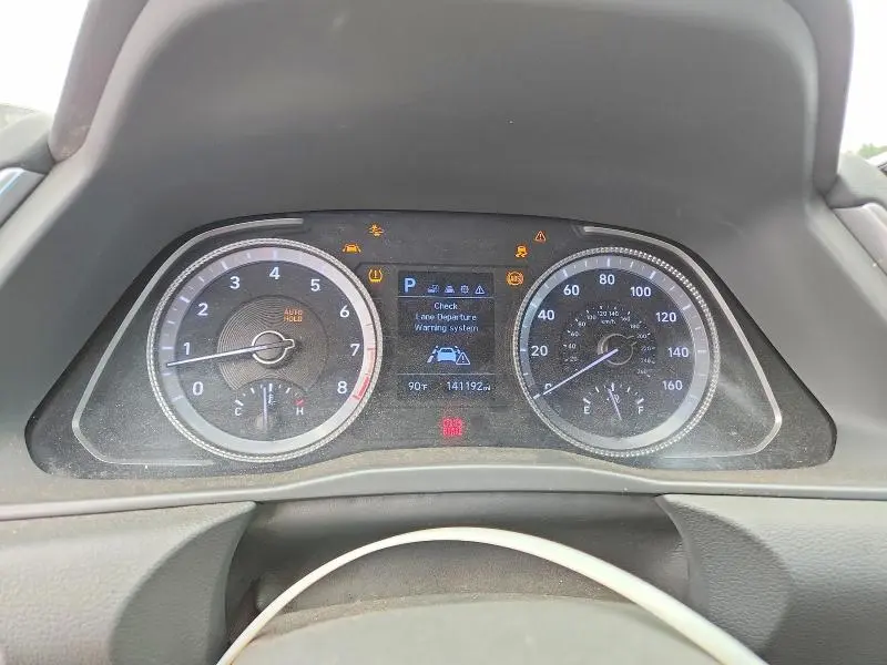 2020 HYUNDAI SONATA SE  