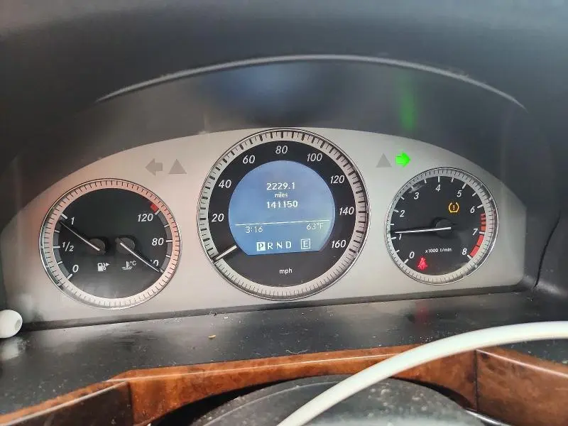 2012 MERCEDES-BENZ GLK 350  