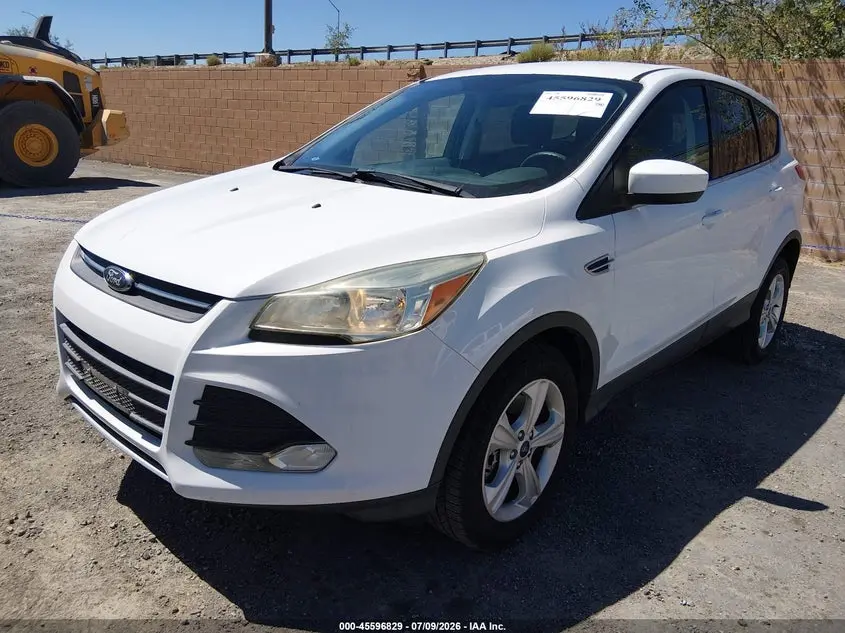 2016 FORD ESCAPE SE