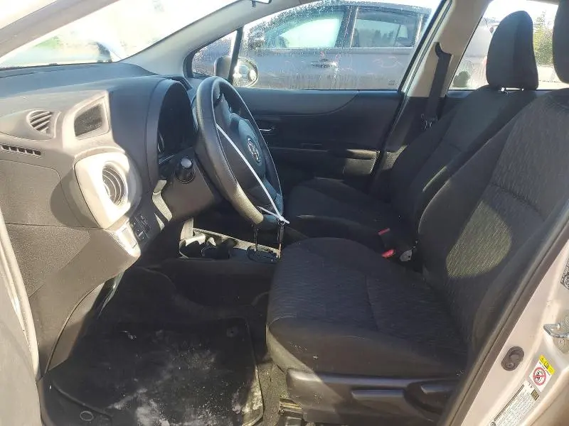 2014 TOYOTA YARIS 5-DOOR L  