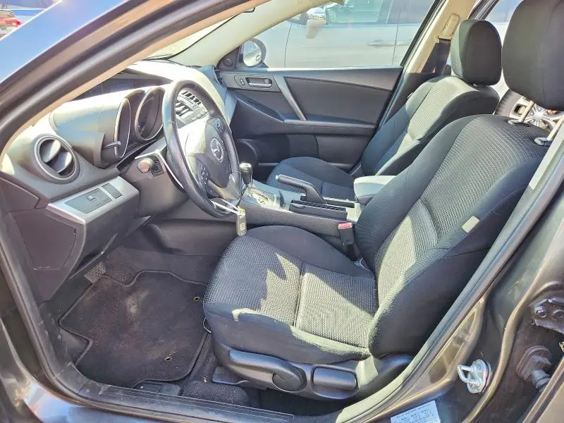 2013 MAZDA 3 I  