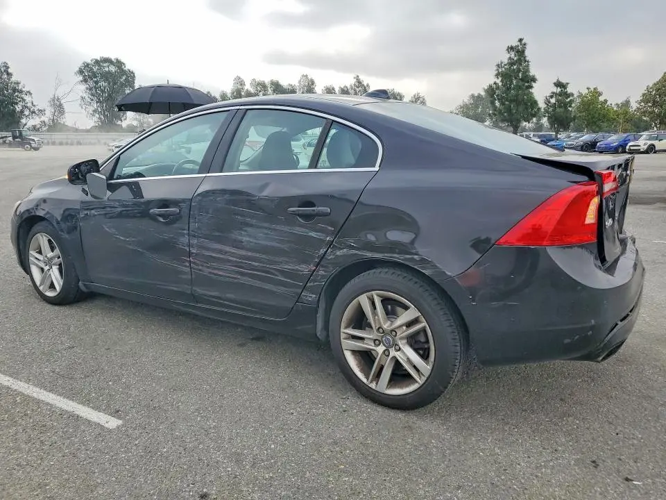 2015 VOLVO S60 PLATINUM  