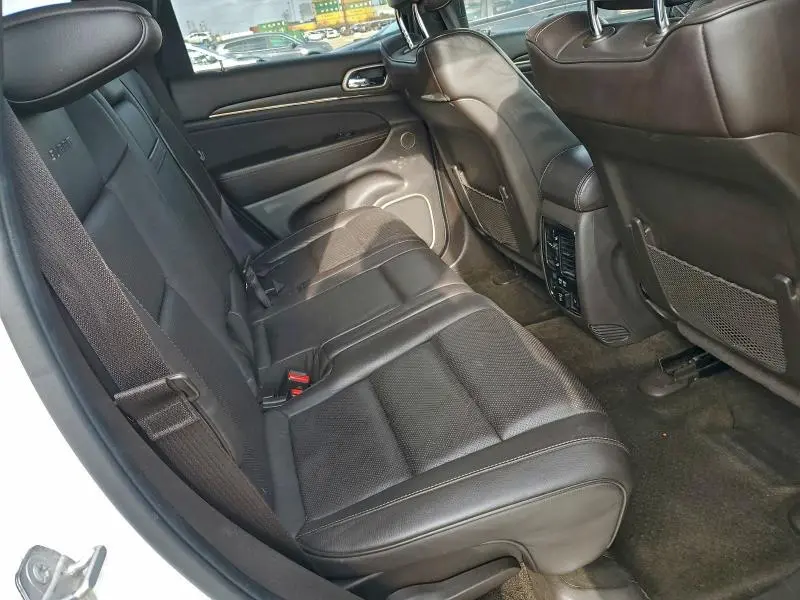 2015 JEEP GRAND CHEROKEE SUMMIT  