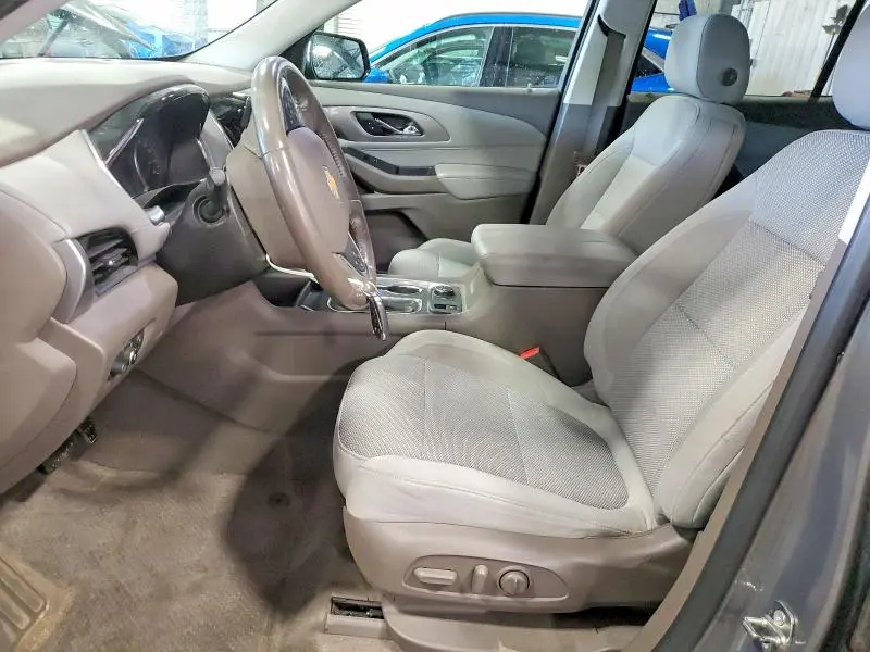 2018 CHEVROLET TRAVERSE LT  