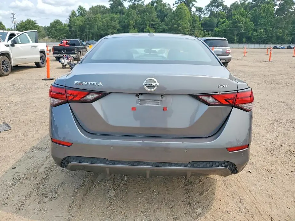 2020 NISSAN SENTRA SV  