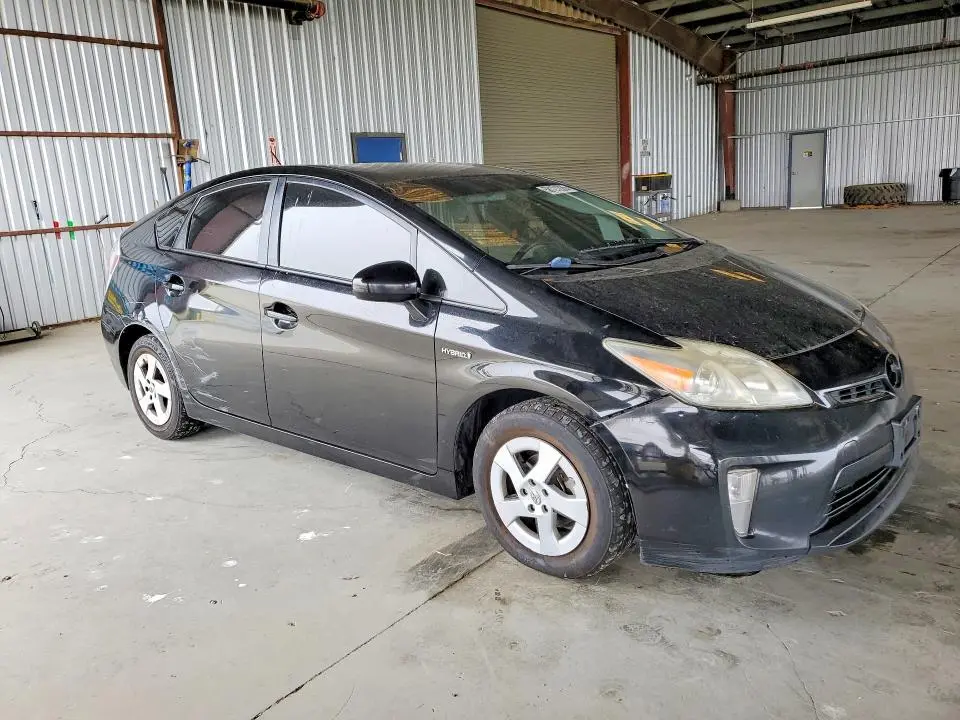 2012 TOYOTA PRIUS THREE  