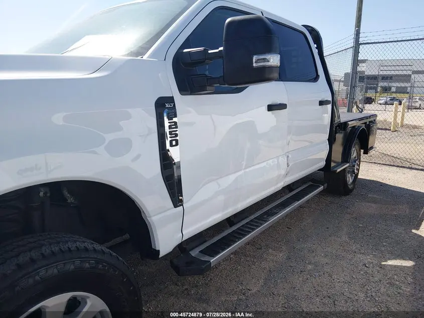 2024 FORD F-250 XLT