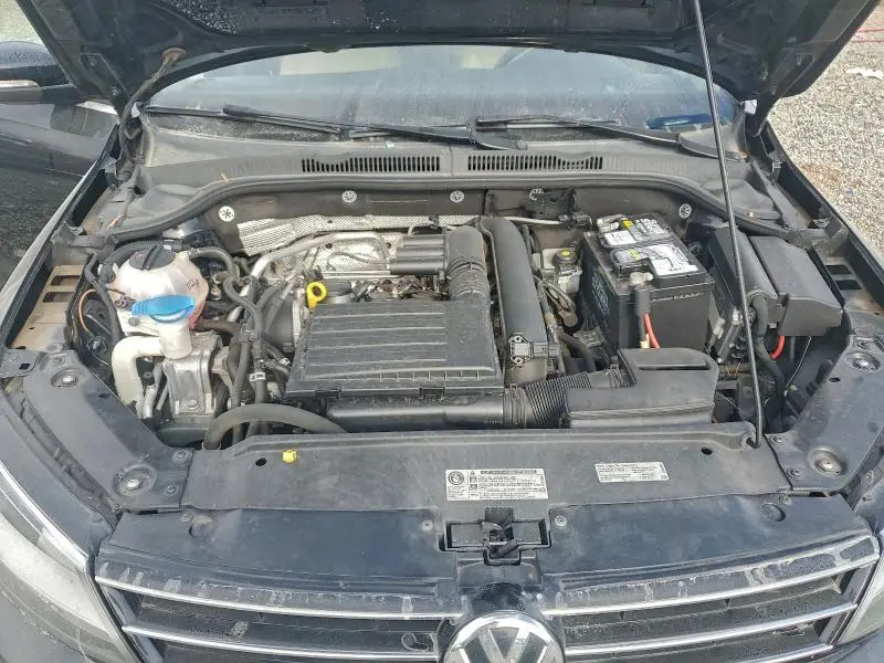 2016 VOLKSWAGEN JETTA SE  