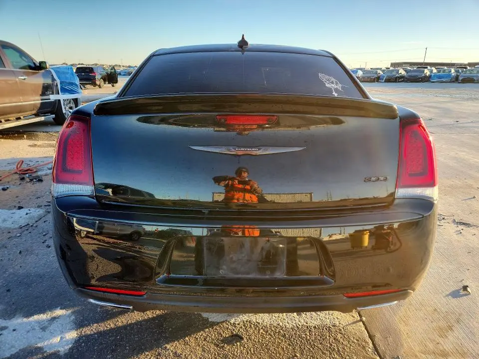 2023 CHRYSLER 300 TOURING  