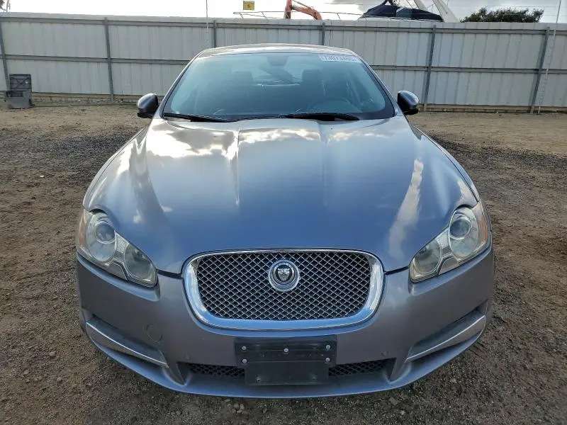 2011 JAGUAR XF PREMIUM  