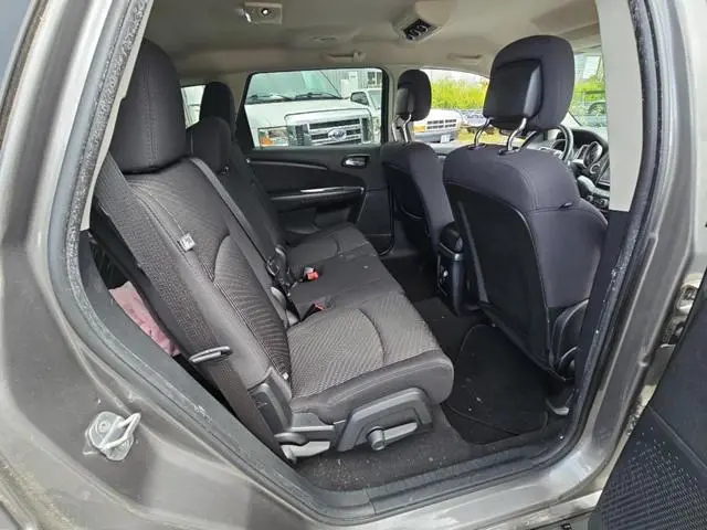 2012 DODGE JOURNEY SXT  