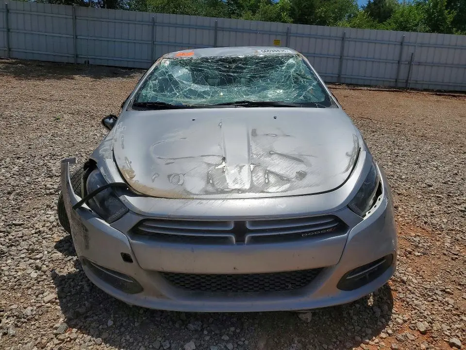 2015 DODGE DART SXT  