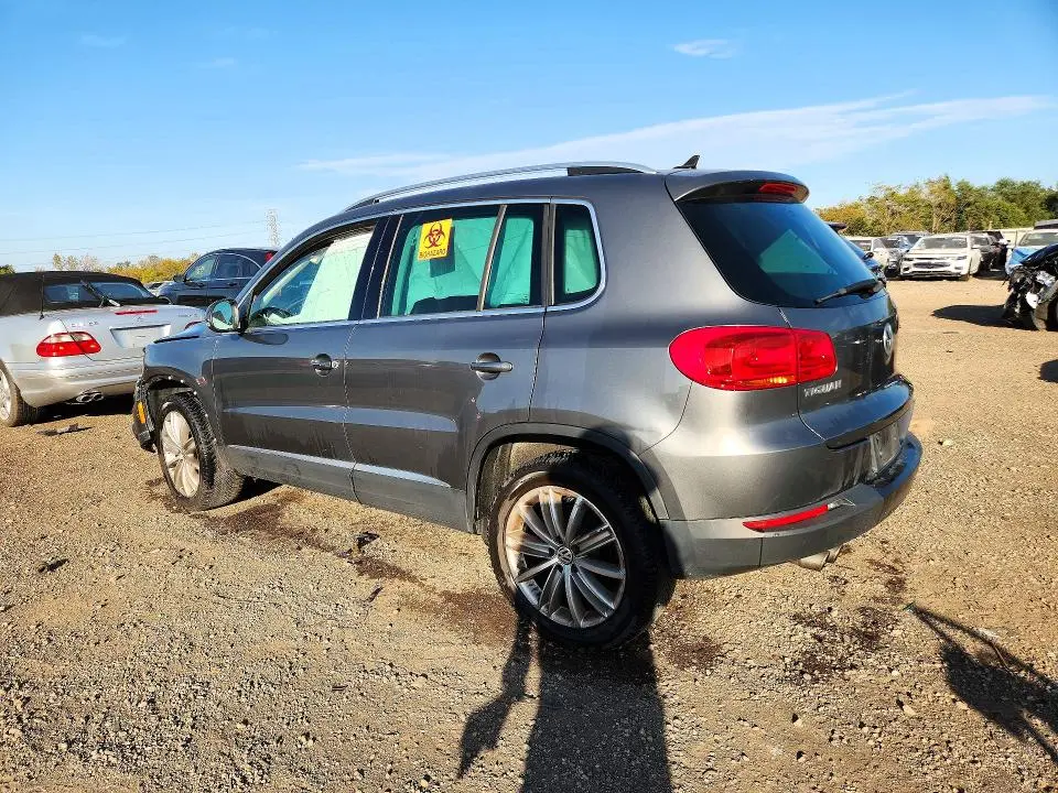 2014 VOLKSWAGEN TIGUAN S  