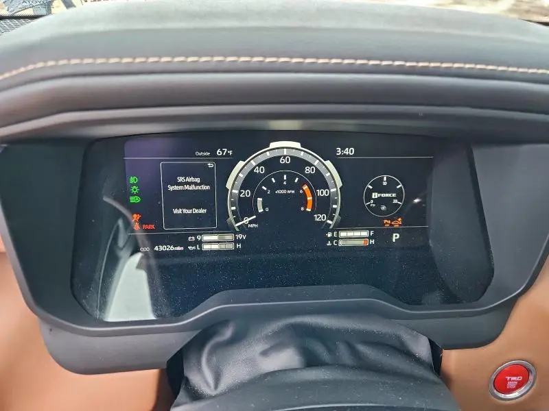 2023 TOYOTA TUNDRA CREWMAX PLATINUM  