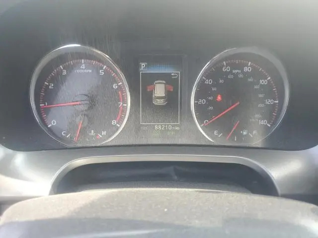 2016 TOYOTA RAV4 SE  