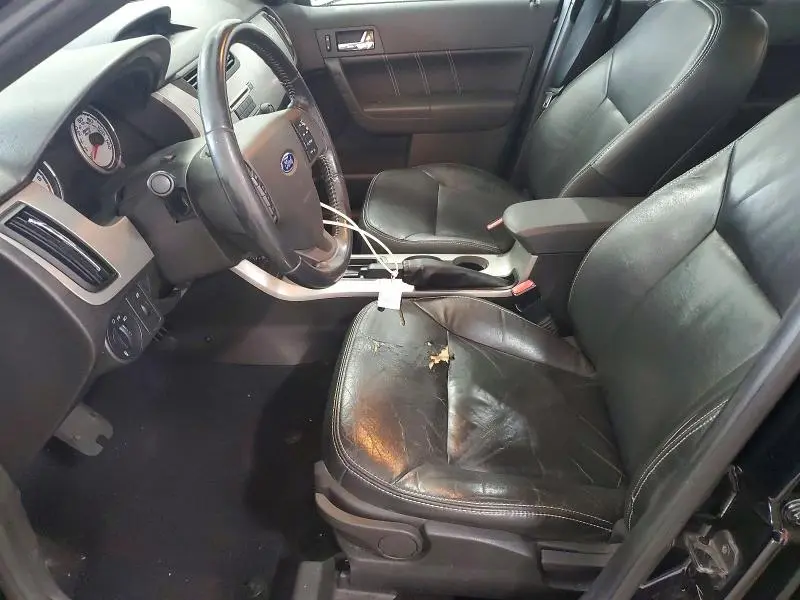 2010 FORD FOCUS SEL  