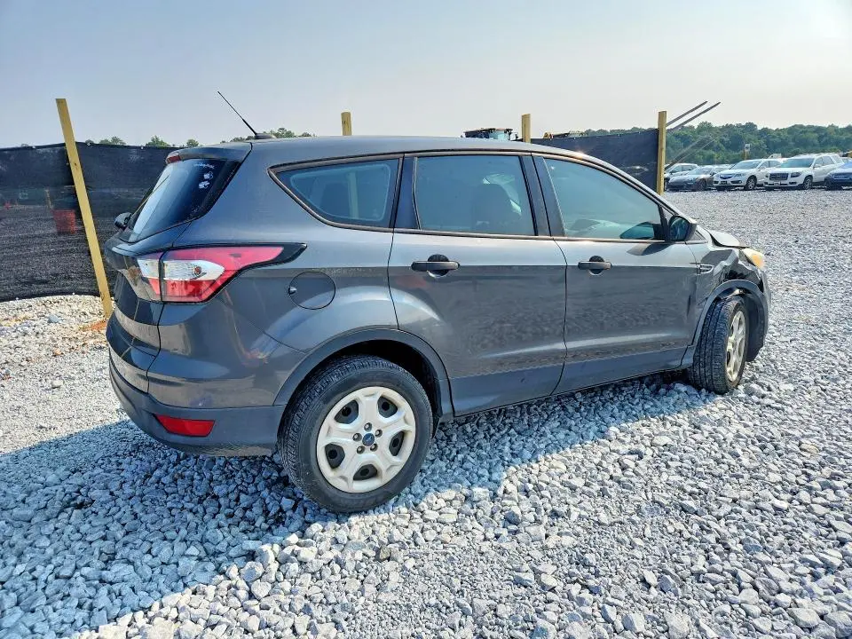 2017 FORD ESCAPE S  